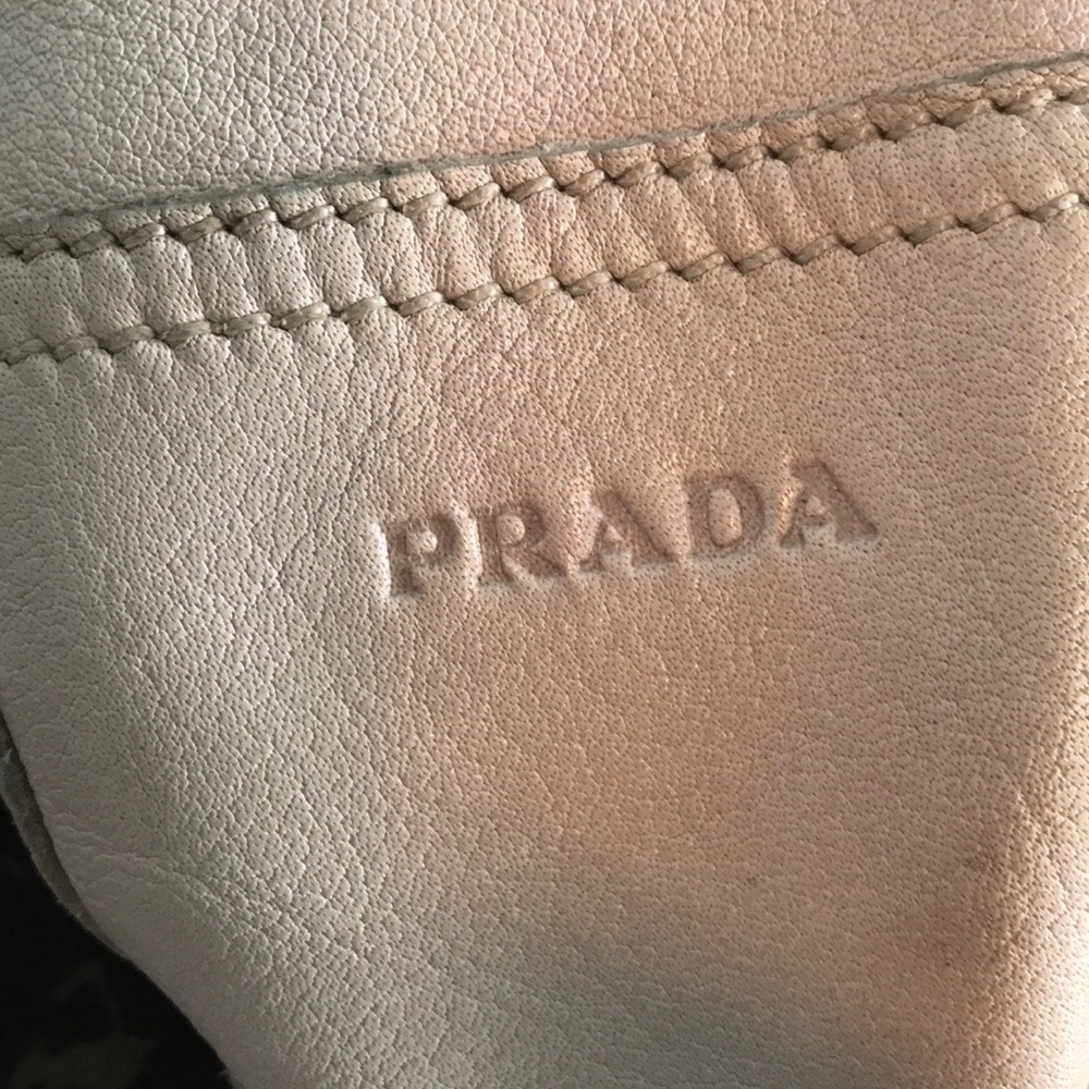 Authentic Prada Cream Handbag - Picture 6 of 8